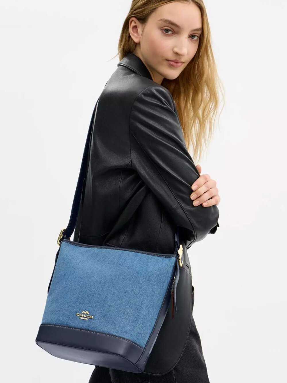 Coach CDD53 Jude Val Duffle With Smooth Leather In Denim Color in Indigo NWT
